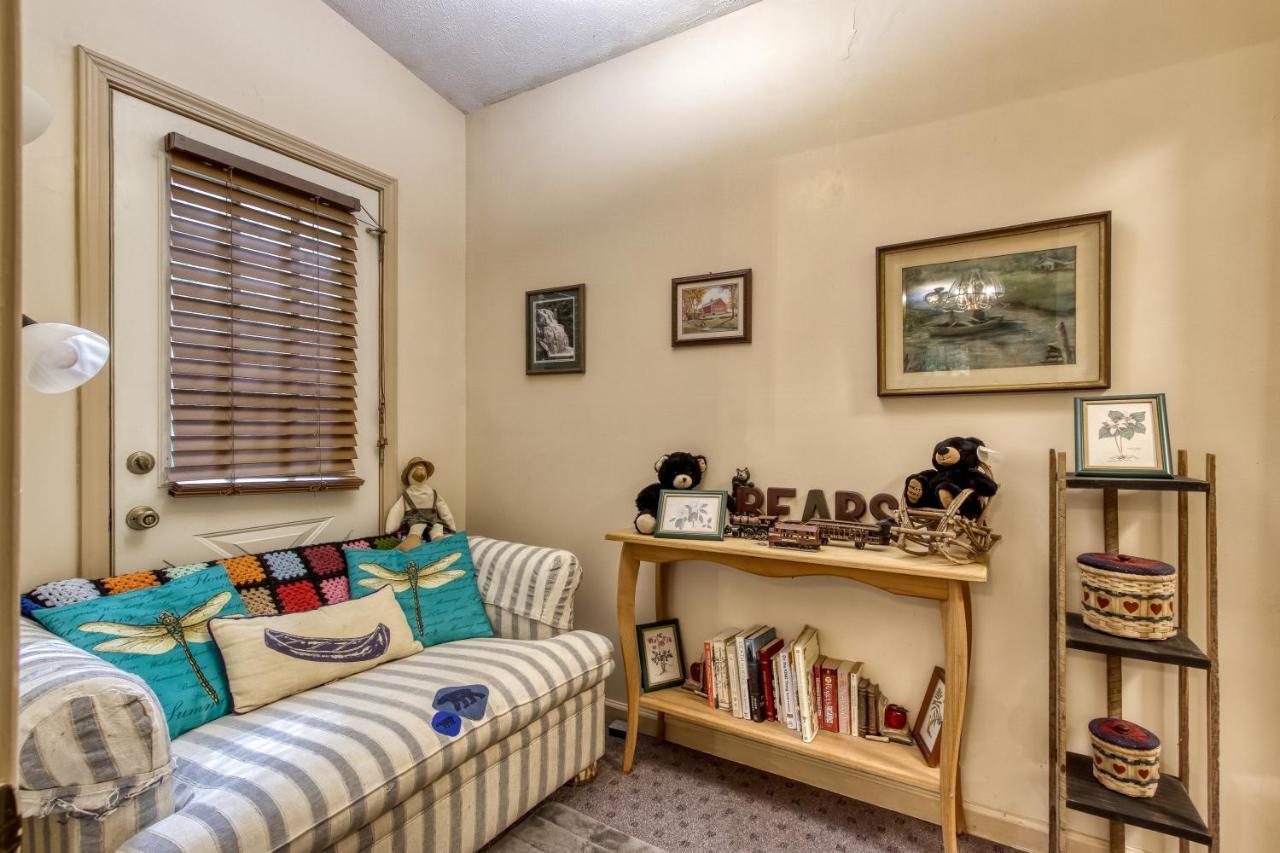 פיג'ן פורג' Cozy Creek Cabin מראה חיצוני תמונה